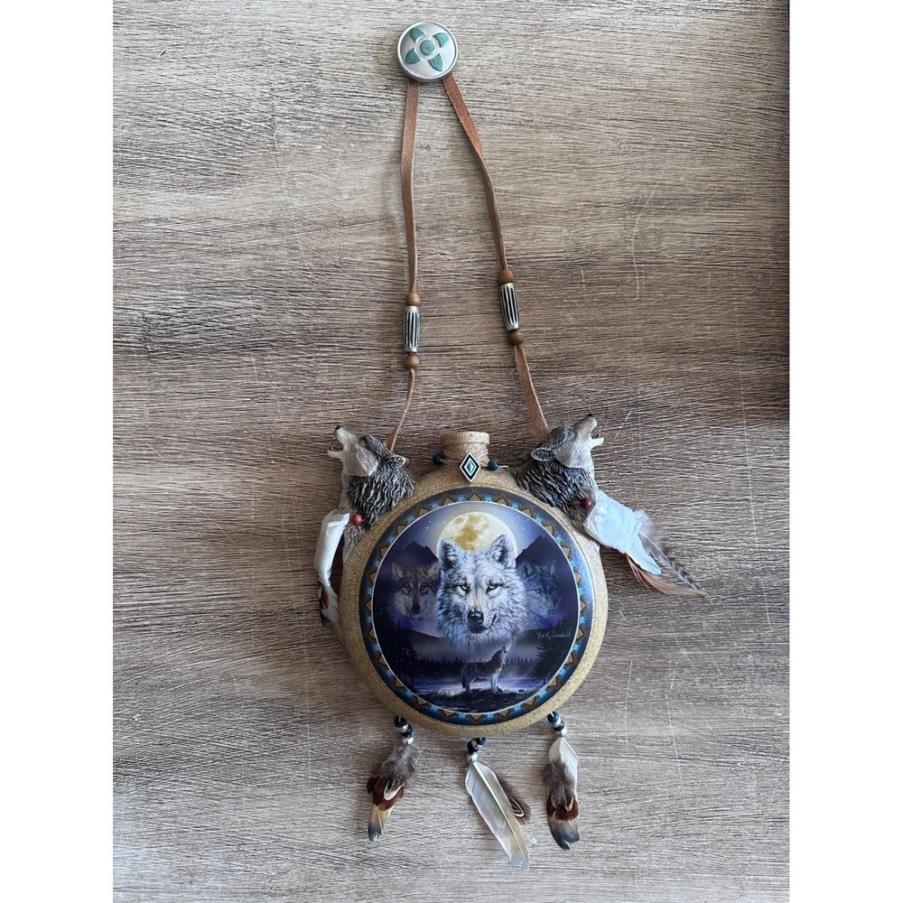 Bradford Exchange Moonlit Vision Wolf Canteen Vessel of the Spirits Collection